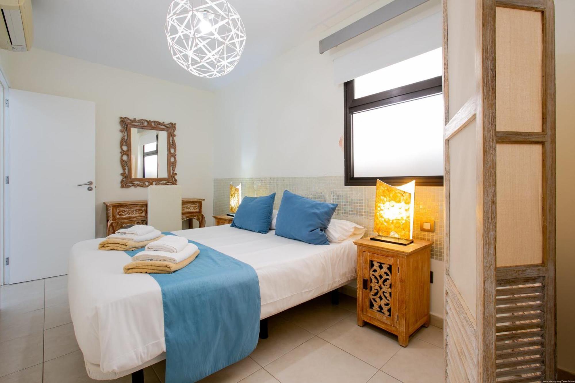 La Caleta Sunrises Apartament *
